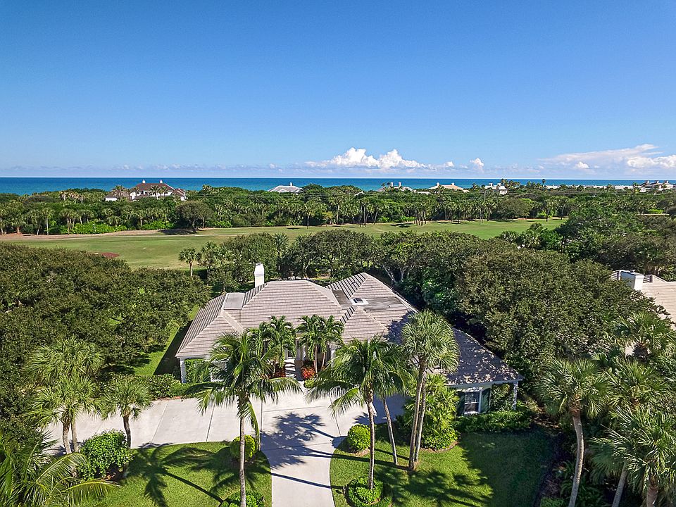 1st image of 300 Sea Oak Dr