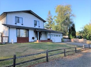 1985 Keldan Ln, Grants Pass, OR 97527