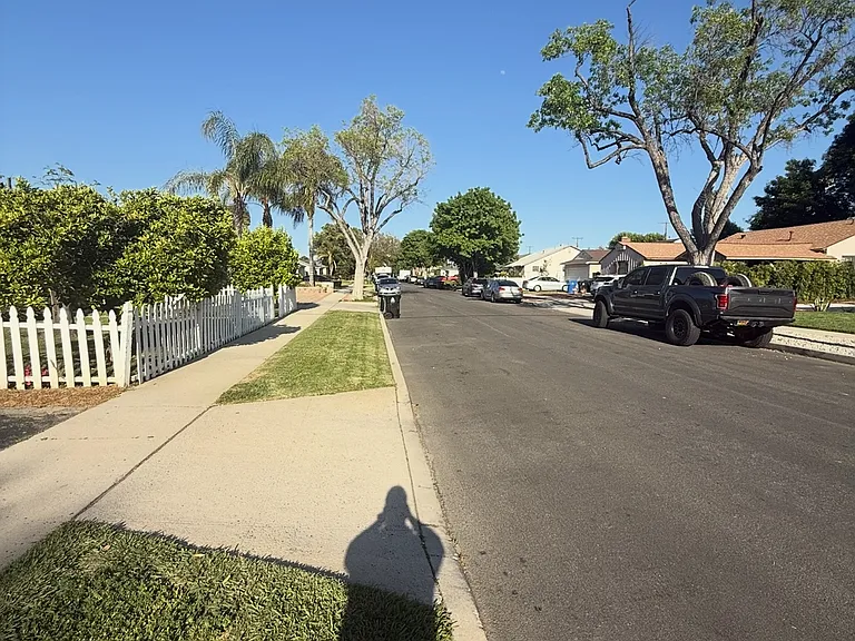 17207 Lorne St #ADU — Photo 12