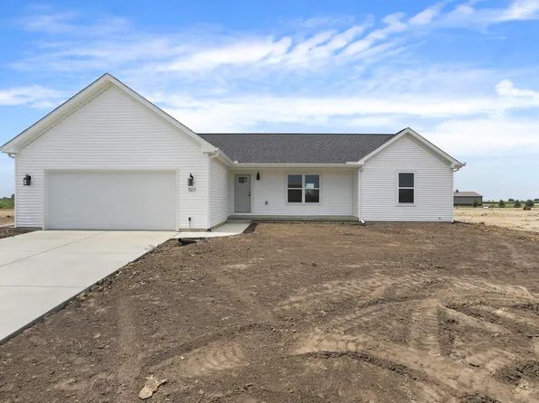 501 Jerin Dr, Fisher, IL 61843