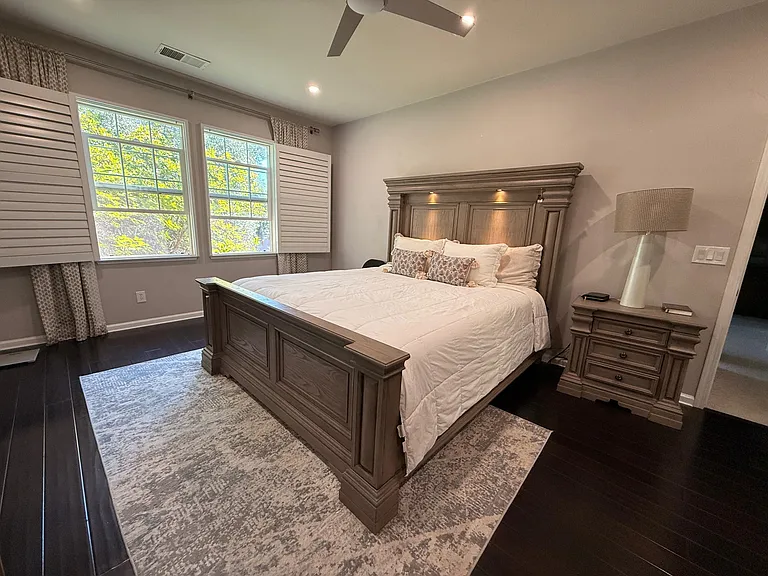 33 W Clarissa Ln — Photo 10