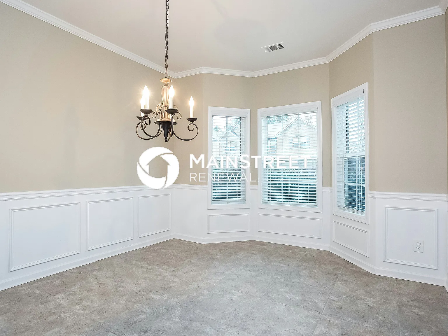 2729 Palmview Ct SW — Photo 3