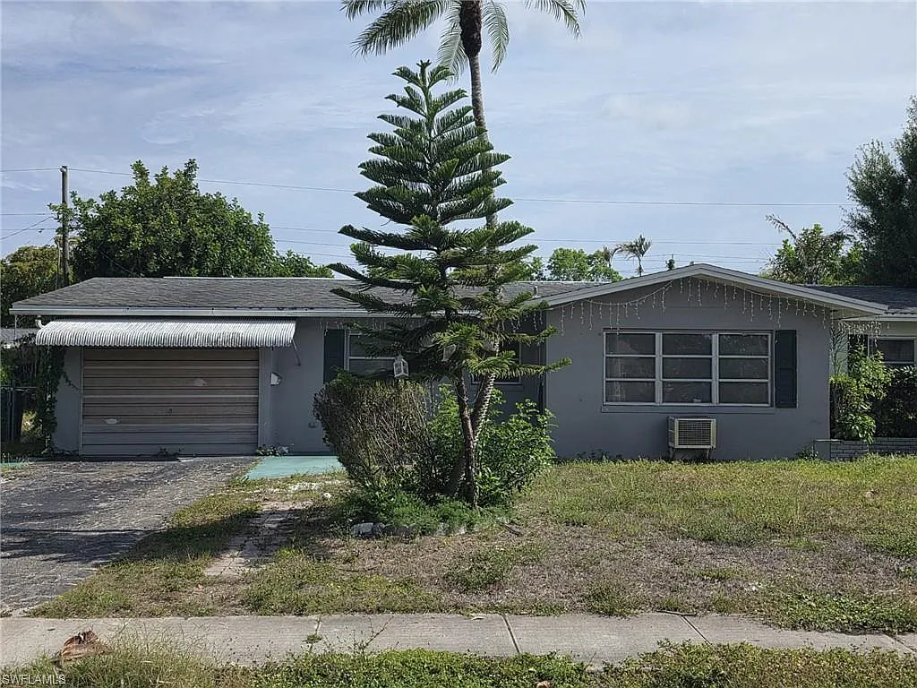 3 bed, 2.0 bath, 1122 sqft, $1,800 — Photo 1