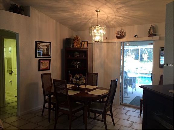 4th image of 4702 Belladonna Ave