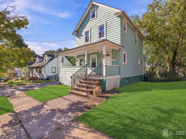 208 S 8th Ave