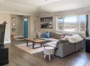 10691 Joshua Rd, Apple Valley, CA 92308