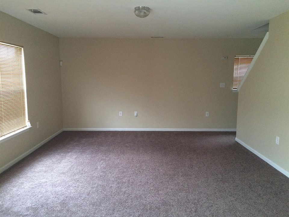 2nd image of 5006 Patricia Ann Ln