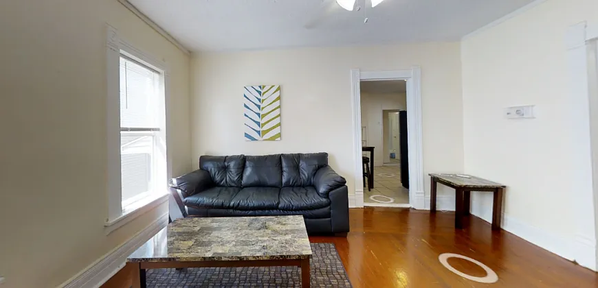 Photo 2 of 14 - 303 Lexington Ave #11 - Syracuse, NY Building Photo - 303 Lexington Ave #11