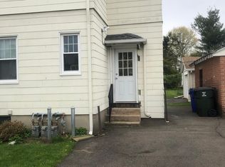 98 Richard St #3, West Hartford, CT 06119