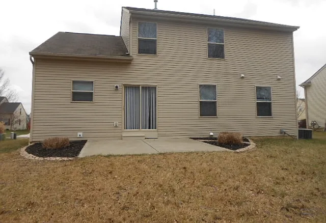 636 Brighton St — Photo 14