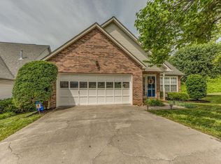 726 Settlers Pond Way, Knoxville, TN 37923