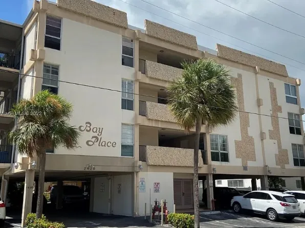 2420 Diana Dr APT 306, Hallandale, FL 33009