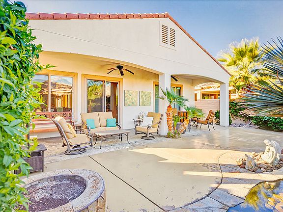 3rd image of 81656 Avenida De Baile