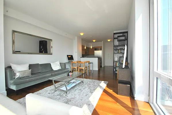 Sold by Real Direct | media 6