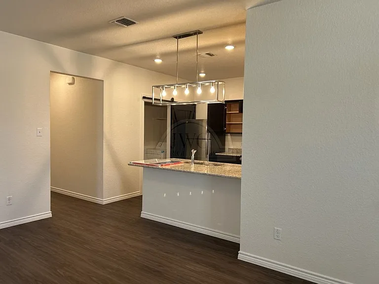 5106 Rose Garden Loop — Photo 3