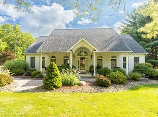 1539 Rachel Rd, Stroudsburg, PA 18360