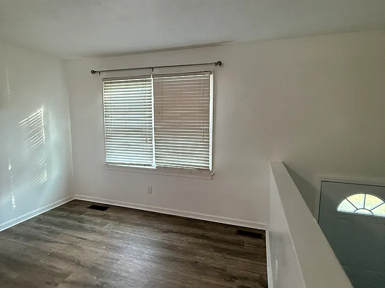 6352 W Donnagail Dr — Photo 4