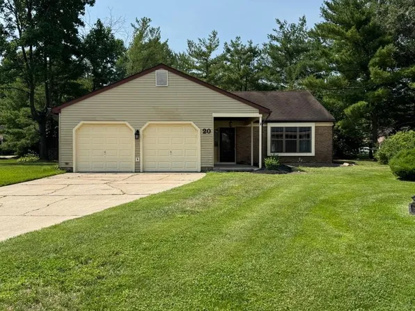 20 Oleander Ct, Mount Laurel, NJ 08054
