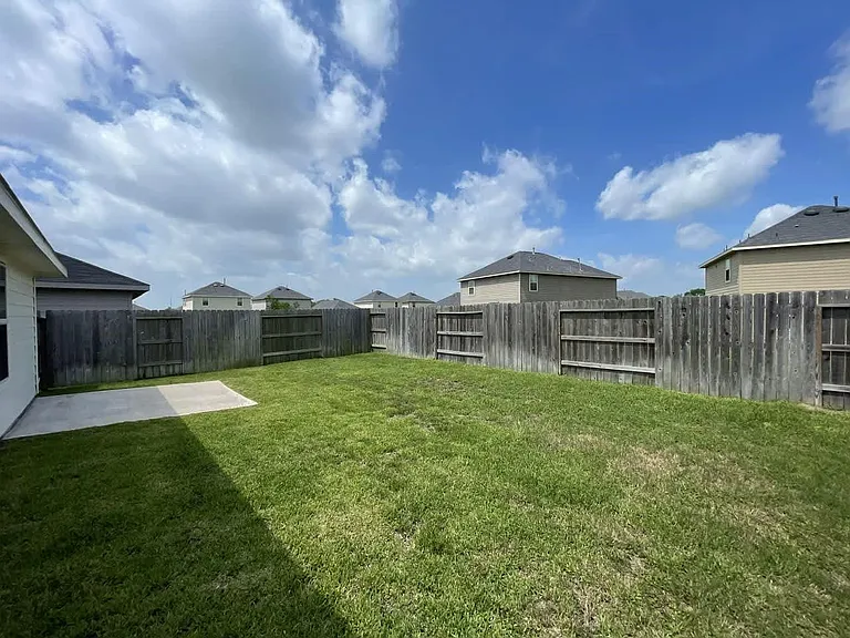 18727 Mercer Falls Dr — Photo 10