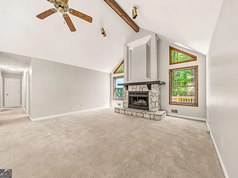 4741 N Springs Rd NW — Photo 11