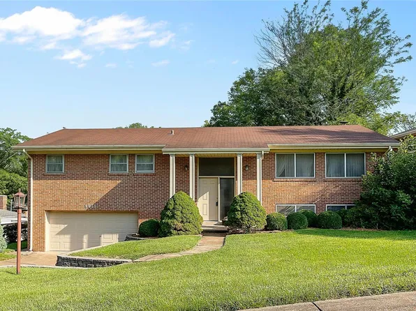 9651 Hartsdale Dr, Saint Louis, MO 63126