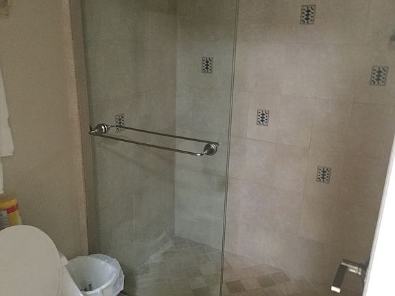 2nd image of 656 Macedonia Dr