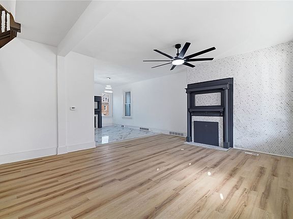 4th image of 3707 Atkins St