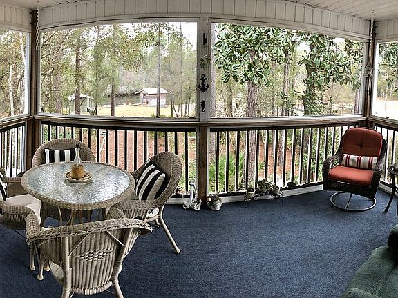 Screened Back Porch