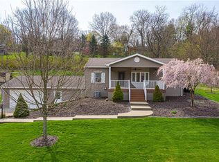 132 Galley Rd, Canonsburg, PA 15317