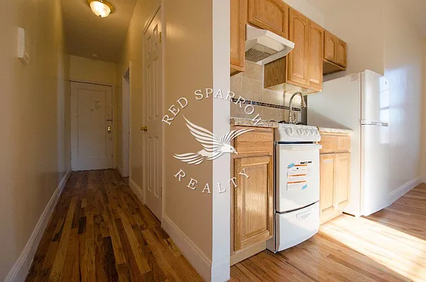 Rented by Red Sparrow Realty Group | media 6