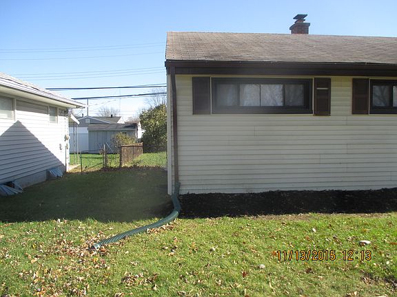 2nd image of 670 Savannah Dr