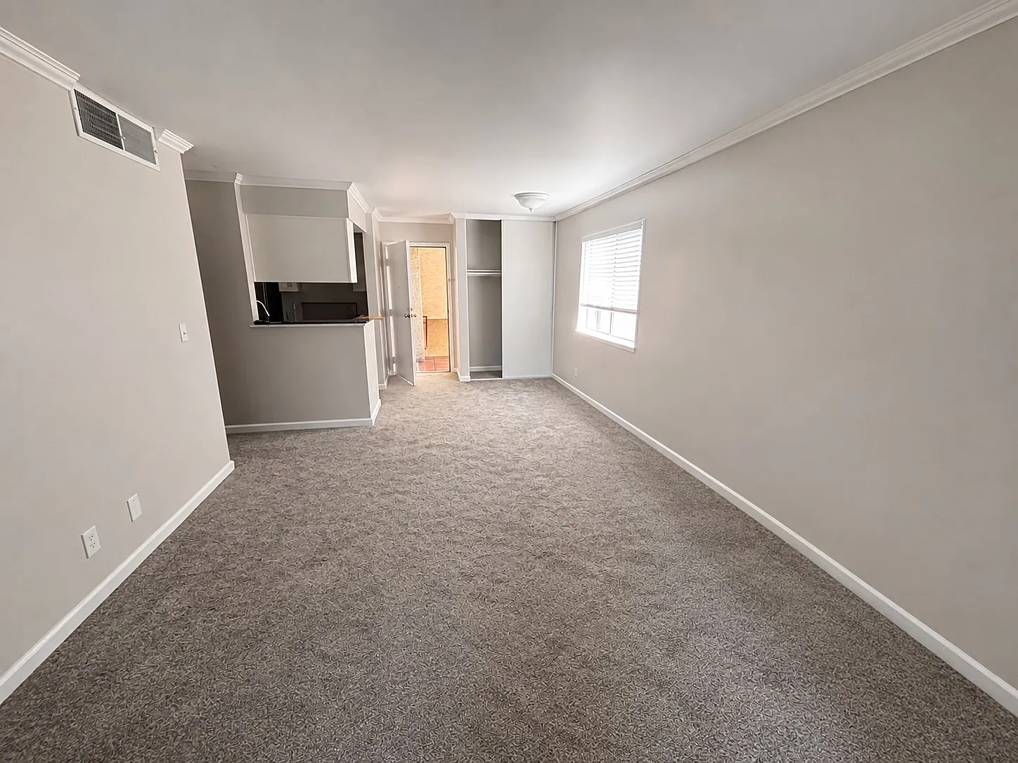 2 bed, 797 sqft, $2,800 — Photo 2