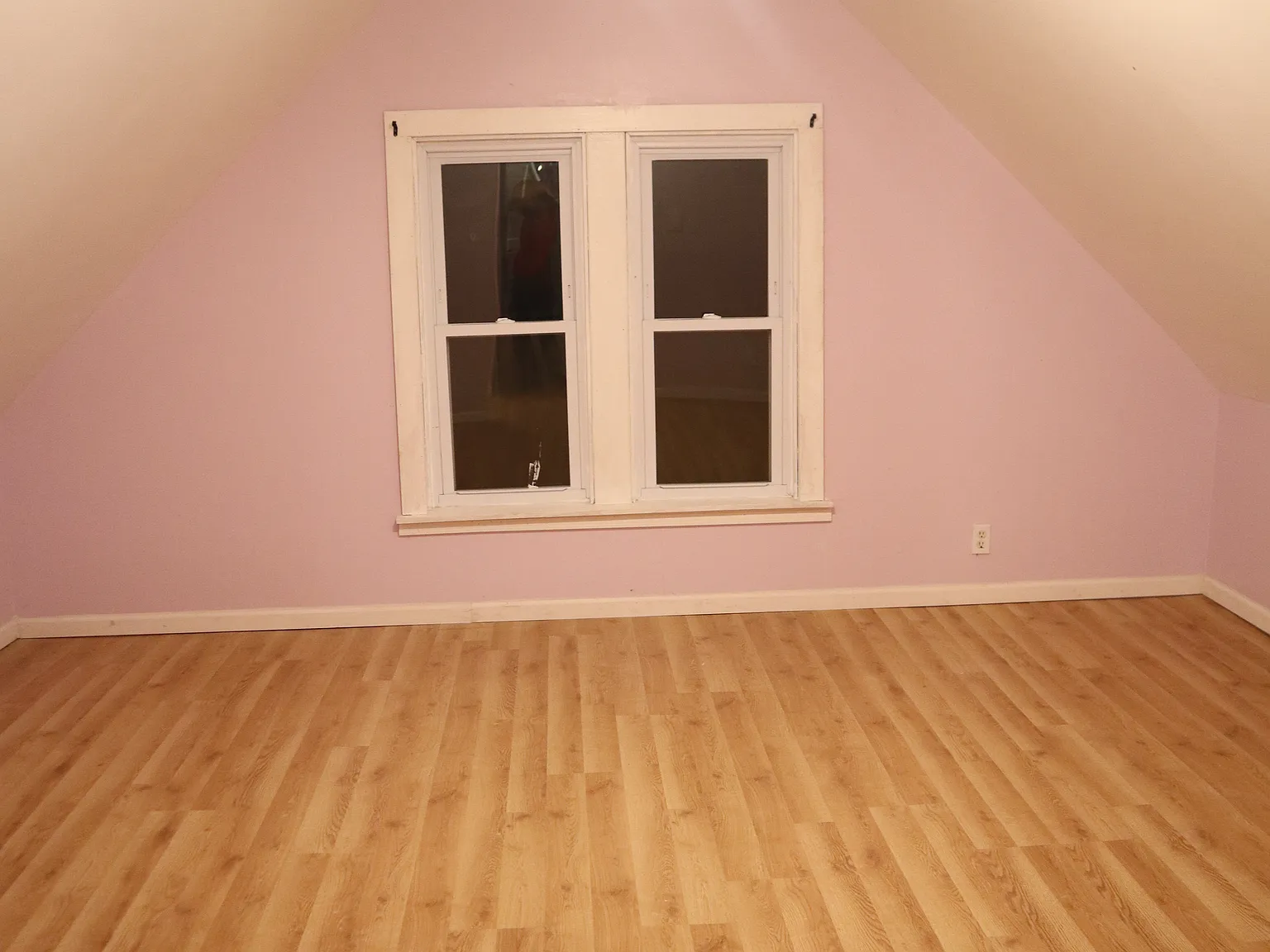 1 bed, $895 — Photo 2