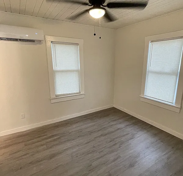 10005 N Arden Ave #A — Photo 12