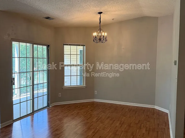 9411 Links Ln #M — Photo 3