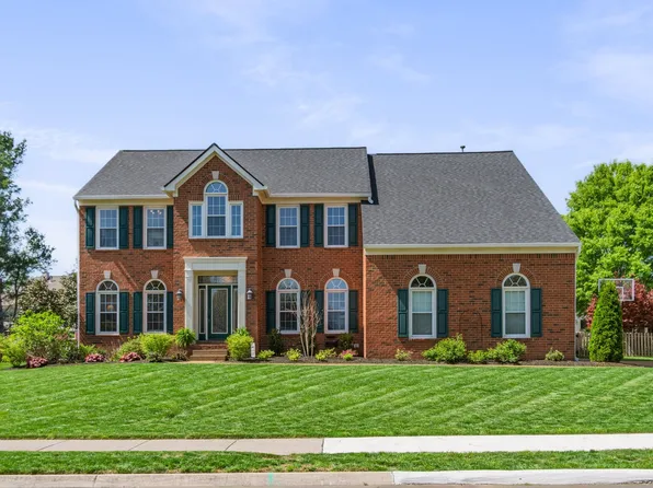 233 Lancelot Ln, Franklin, TN 37064
