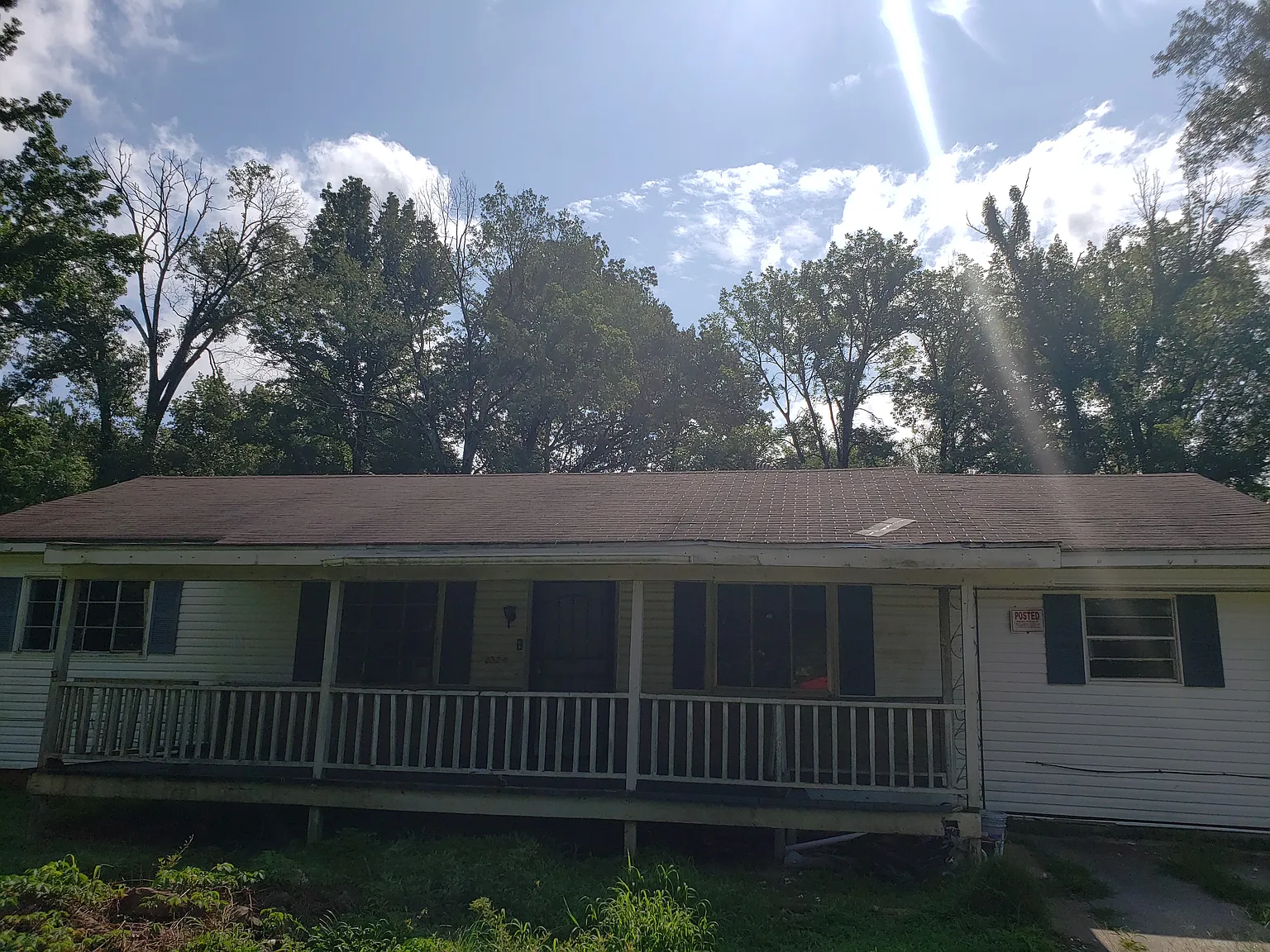 4 bed, 1500 sqft, $1,050 — Photo 1