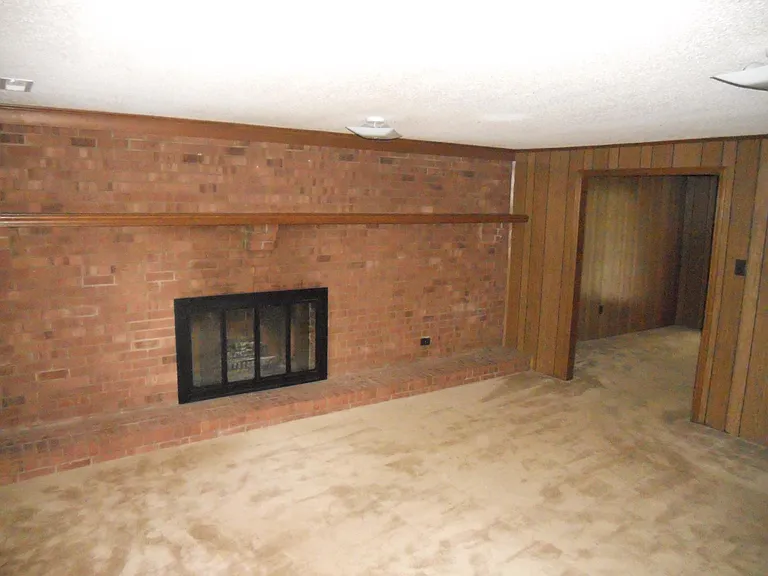 1084 Lewisville Clemmons Rd — Photo 10