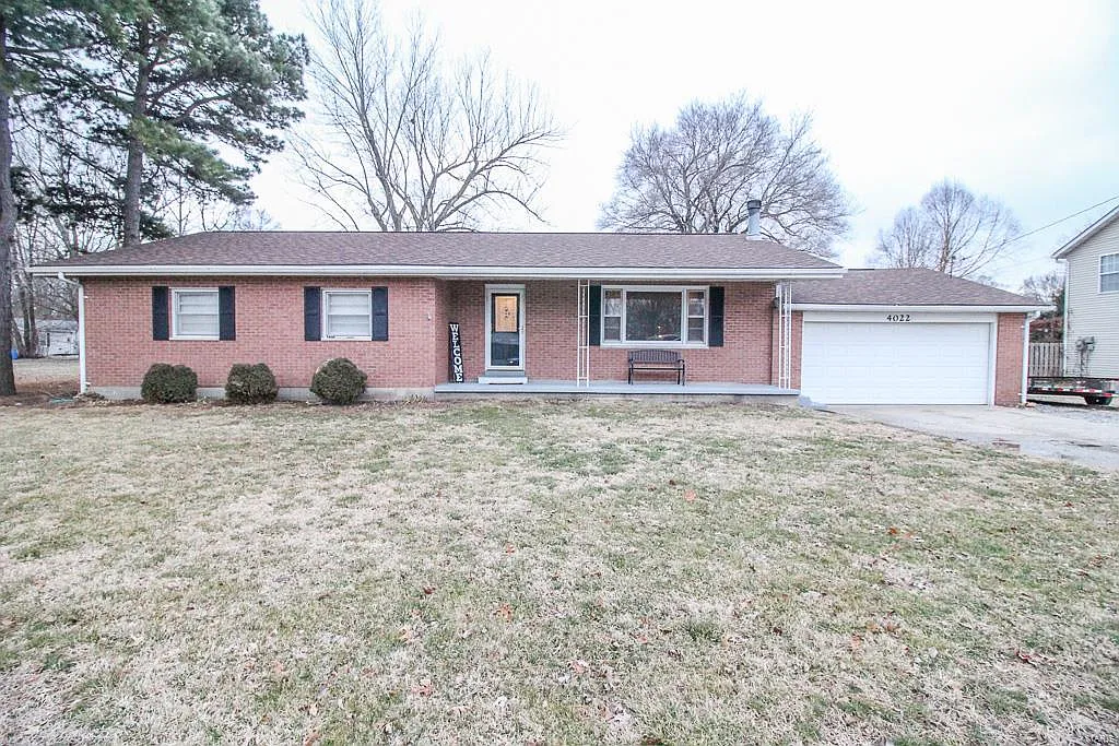 4022 Garden Ln photo 1