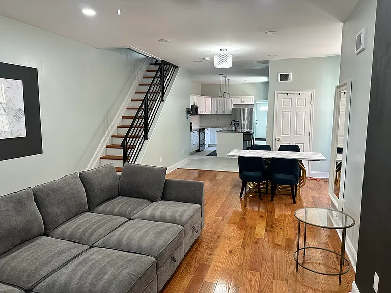 3428 Reach St — Photo 3