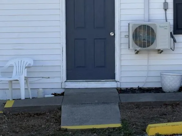 600 W Jackson St, Warsaw, MO 65355