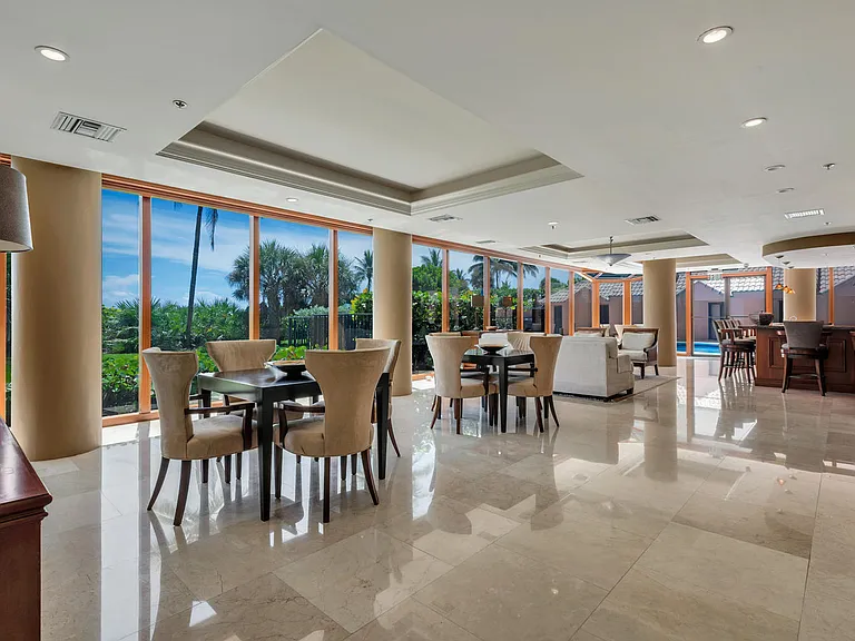 530 Ocean Dr #202 — Photo 20