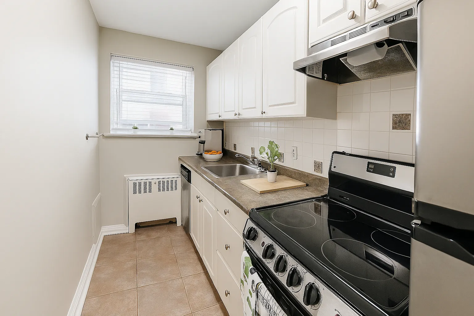 Golden Triangle Apartments — Photo 1