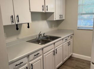 2069 Alpine Rd APT 4, Clearwater, FL 33755