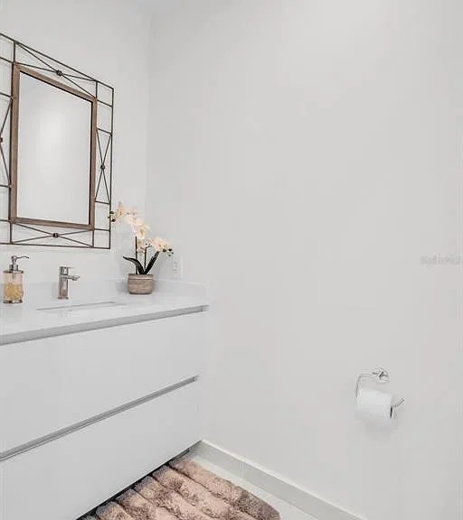 400 Central Ave #1204 — Photo 17