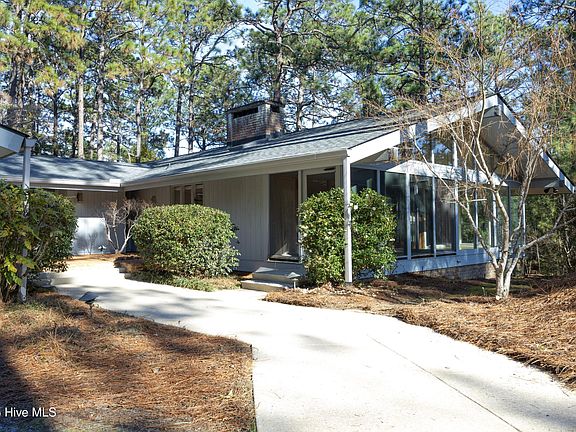4th image of 170 Quail Hollow Drive