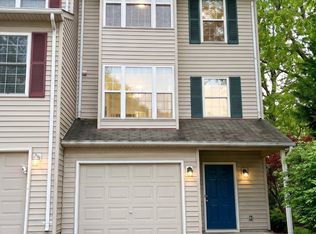 5635 Gosling Dr, Clifton, VA 20124