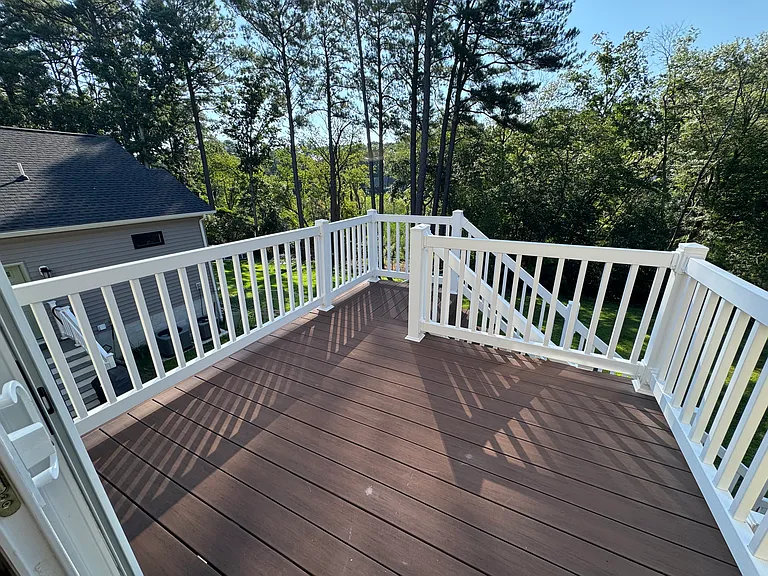 2094 Fieldcrest Dr — Photo 40