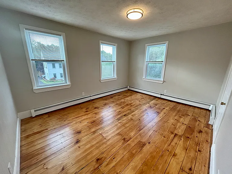 409 Main St #105 — Photo 18