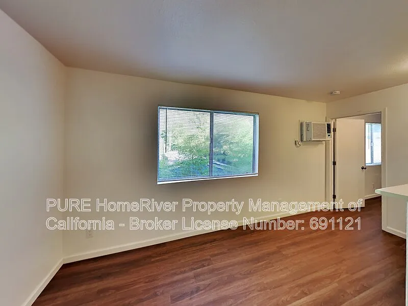 1620 F St — Photo 4